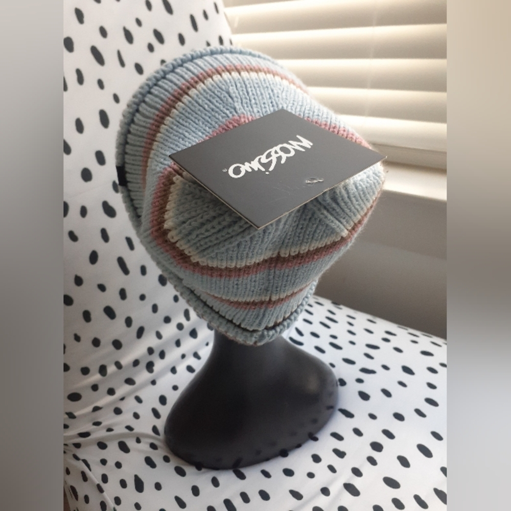 NWT Mossimo Striped Knit Beanie - Picture 3 of 5